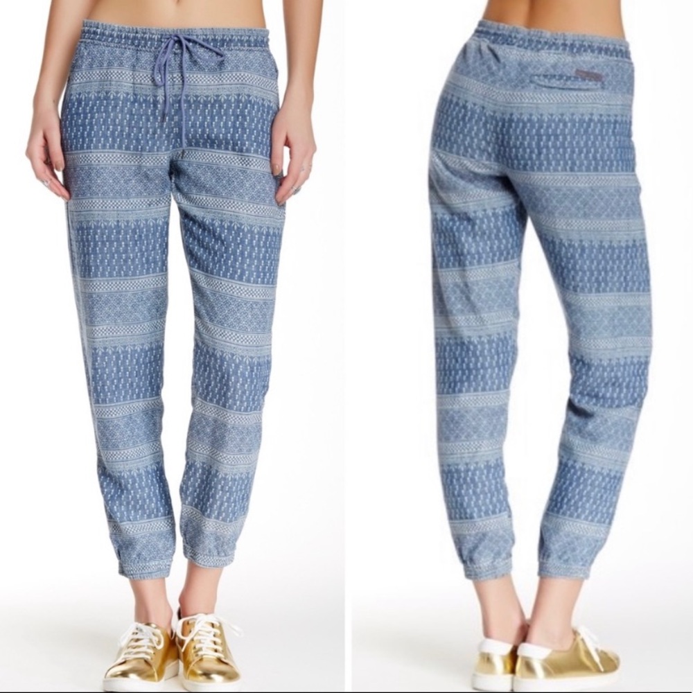 Level 99 Jackie Printed Jogger Pants In Heritage